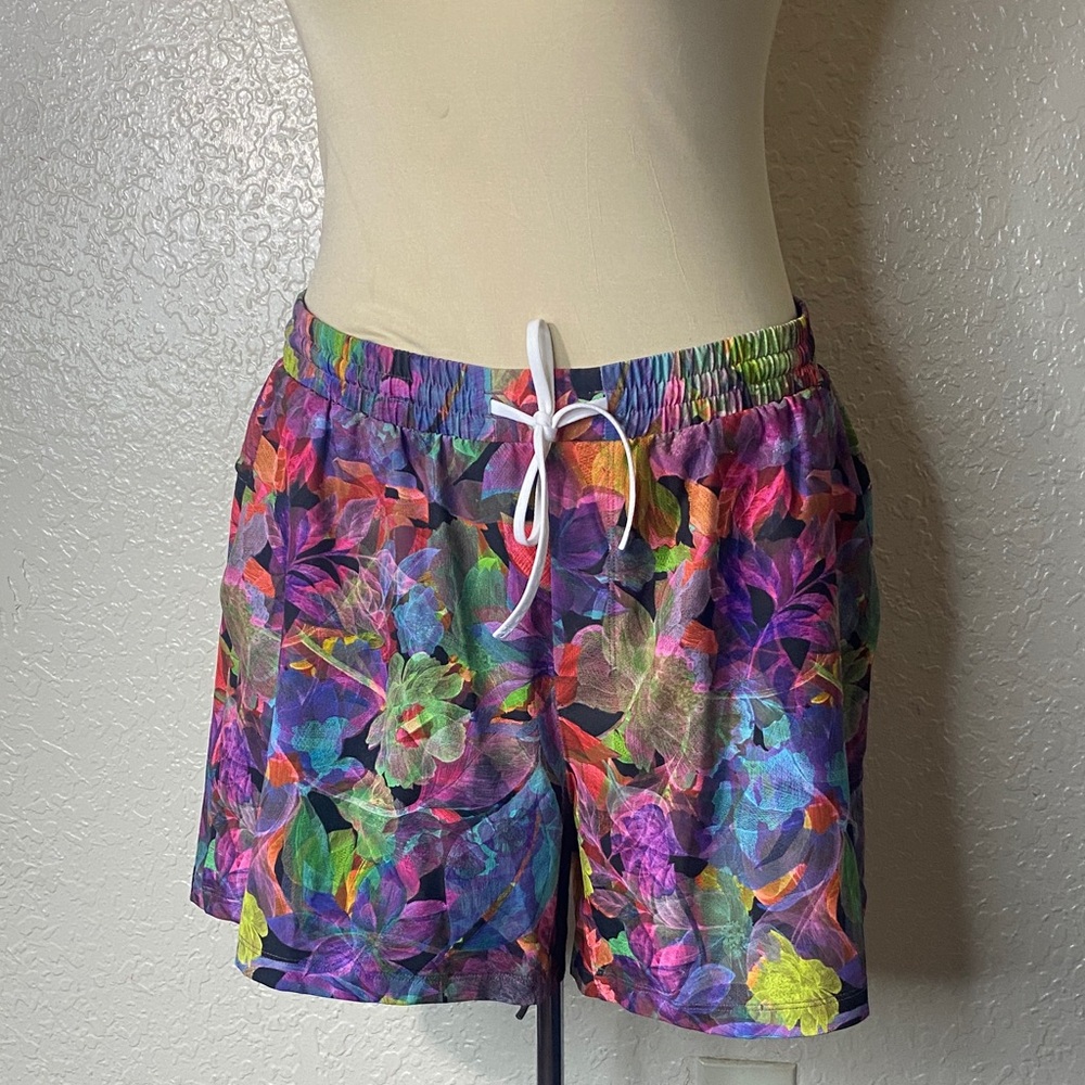 Lululemon Athletica Multicolor Floral Athletic Shorts